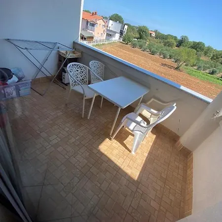 Apartman Kapovica 메덜린